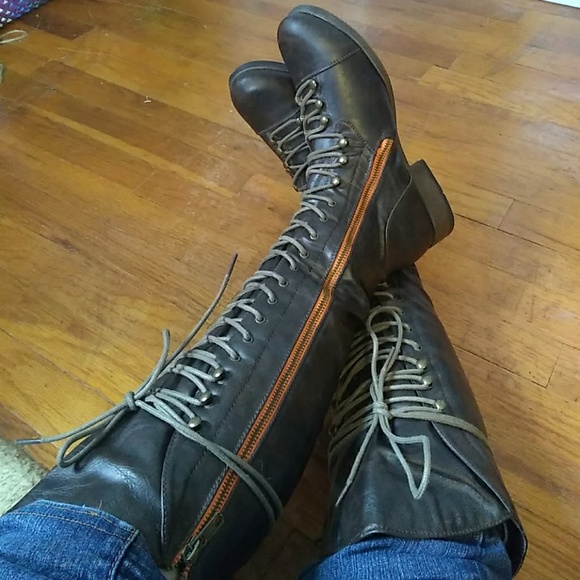 Charlotte Russe Shoes - NWOT Charlotte Russe Brown Combat Boots